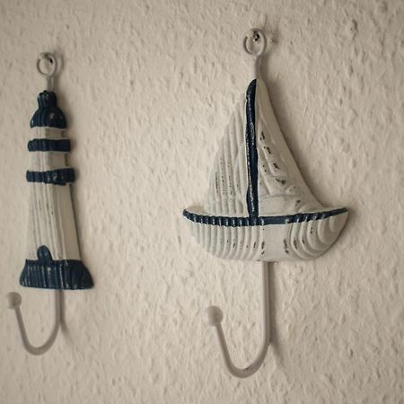 Ferienhaus Am Yachthafen Зелин Екстериор снимка